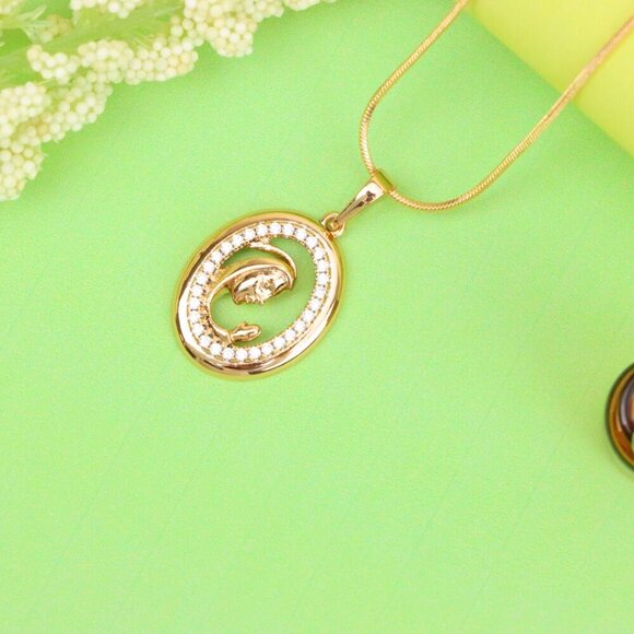 "Rose Gold Oval Pendant with Mother and Child Crystal Frame Design, XPPT1511 - Picture 12 of 13